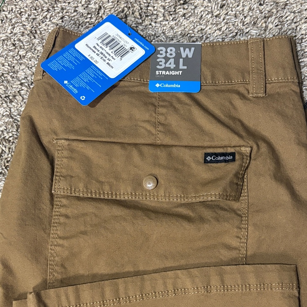 Columbia Khaki Straight Leg Pants 38W/34L